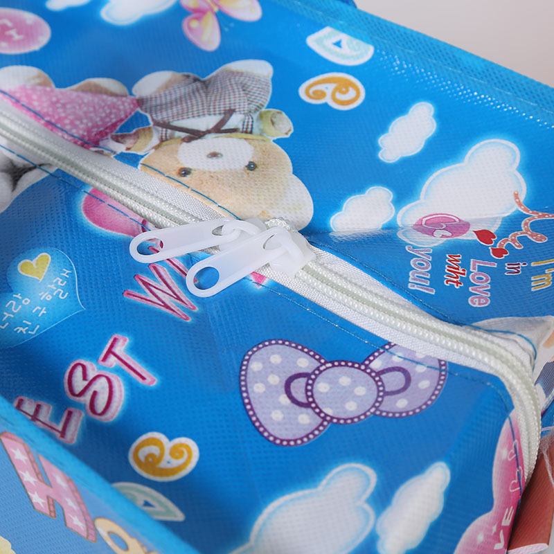 Cartoon pattern non-woven bag Super thick Factory direct woven bag gift bag Cartoon pattern non-woven bag Super thick Factory direct woven bag gift bag