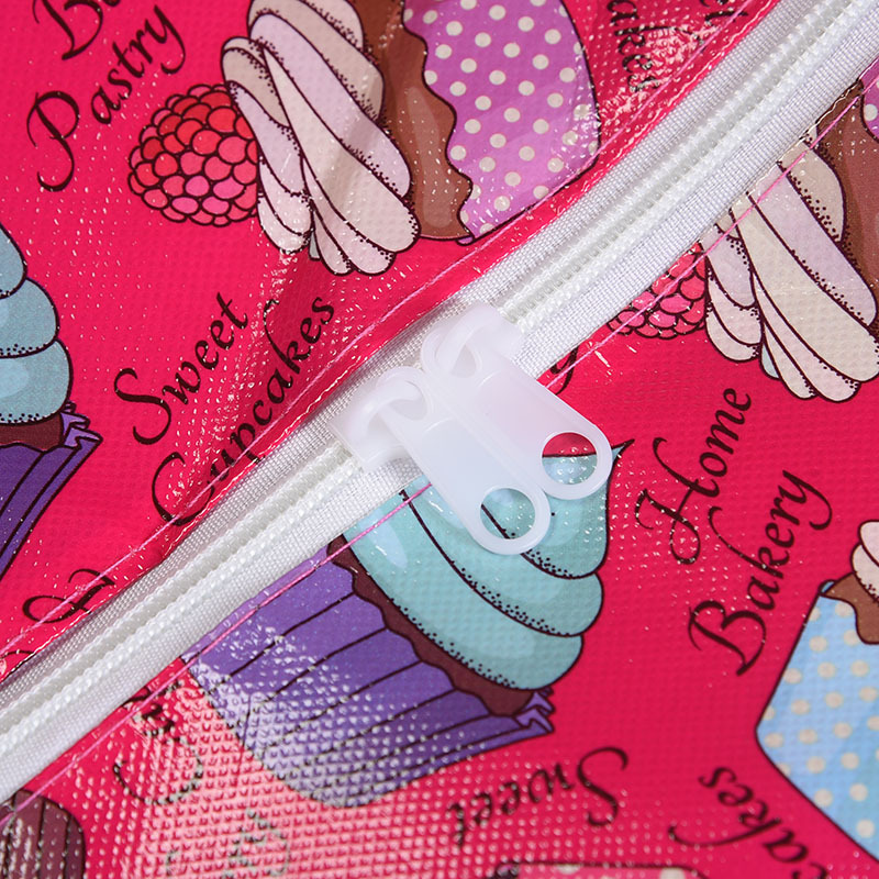Cartoon pattern non-woven bag Super thick Factory direct woven bag gift bag Cartoon pattern non-woven bag Super thick Factory direct woven bag gift bag