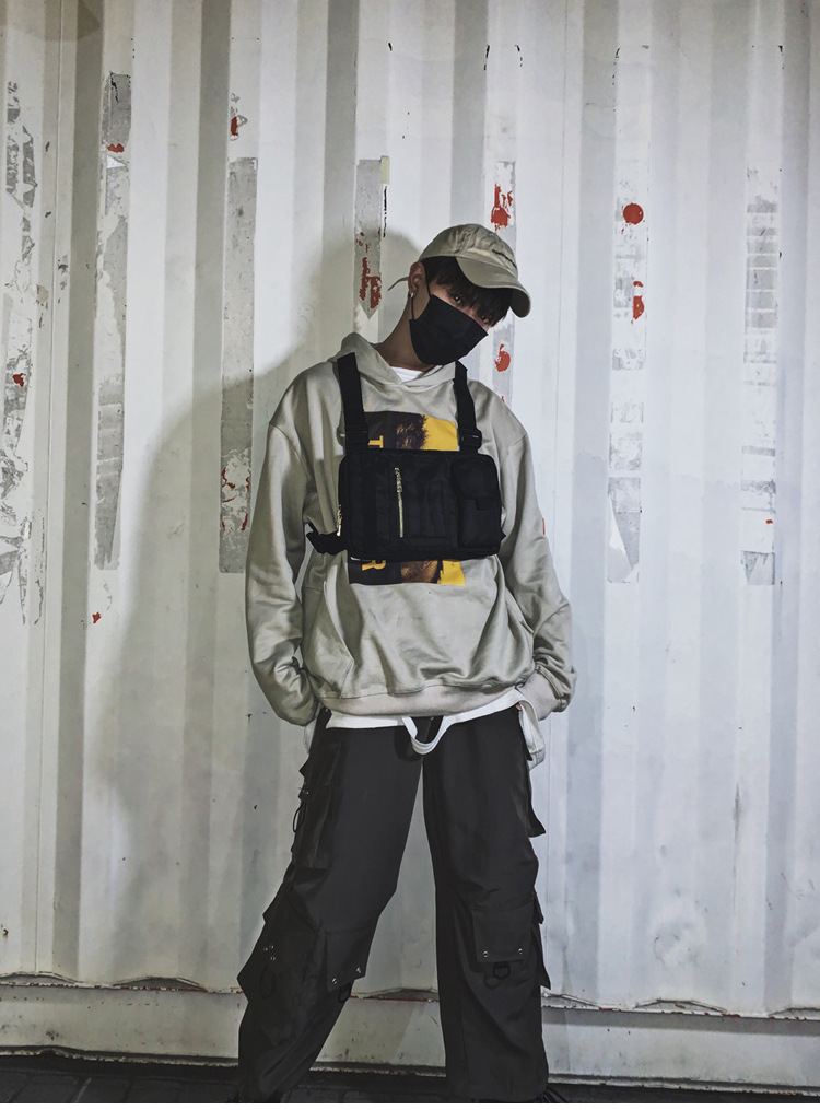 Internet Celebrity Same Style Function Combat Bag Ins Trendy Brand Crossbody Bag Men's Shoulder Multi-Functional Chest Bag Disco Jumping Vest Bag