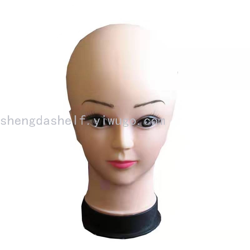 Model bubble film model shows off the prop head mold