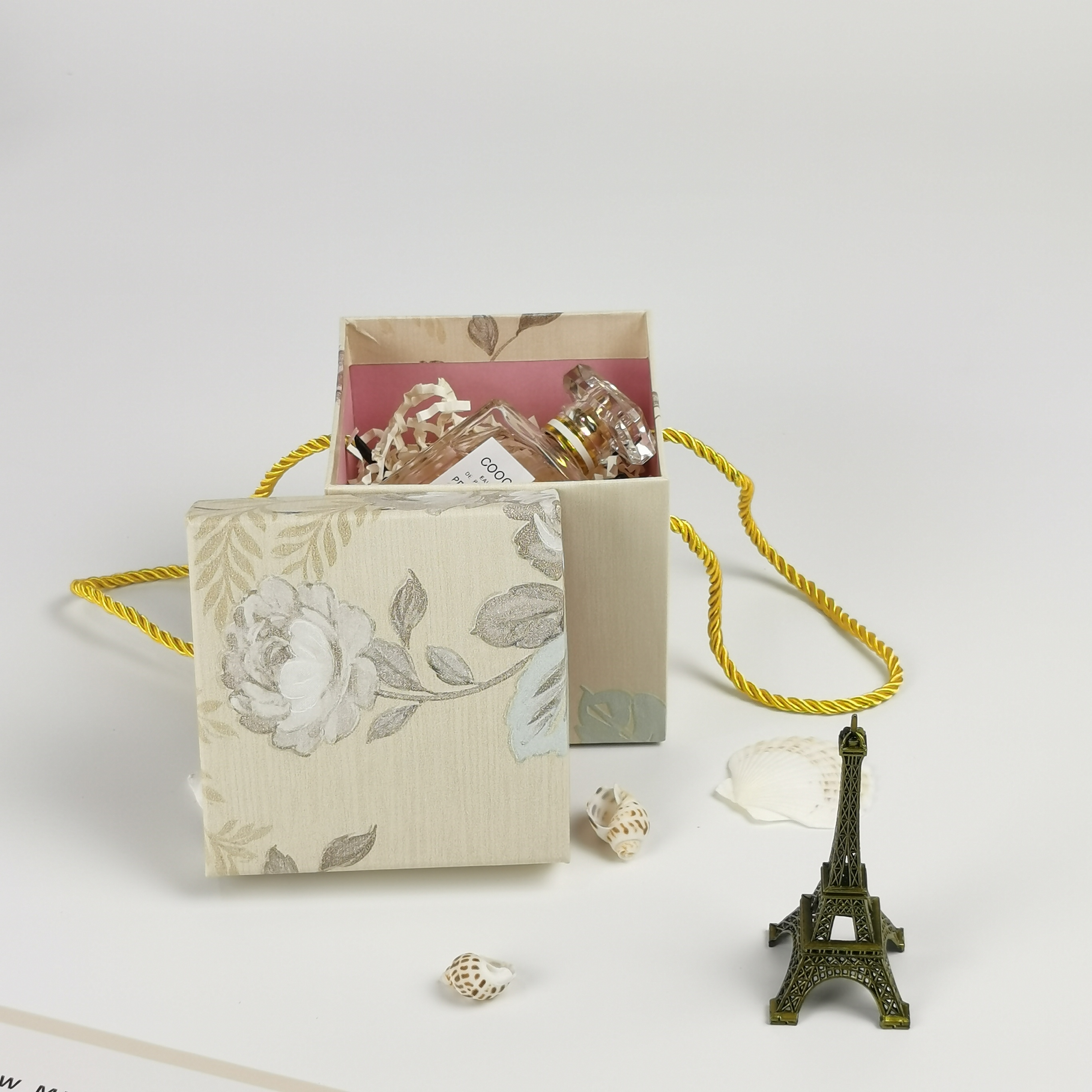 Square Portable Box Apple Box Gift Box Christmas Box Square Portable Box Apple Box Gift Box Christmas Box