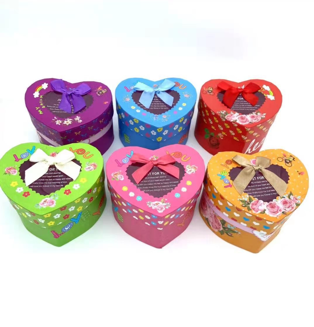 Hot Sale Heart-Shaped Christmas Eve Christmas Apple Box Creative Valentine's Day Birthday Peach Heart Gift Box in Stock Wholesale Hot Sale Heart-Shaped Christmas Eve Christmas Apple Box Creative Valentine's Day Birthday Peach Heart Gift Box in Stock Wholesale