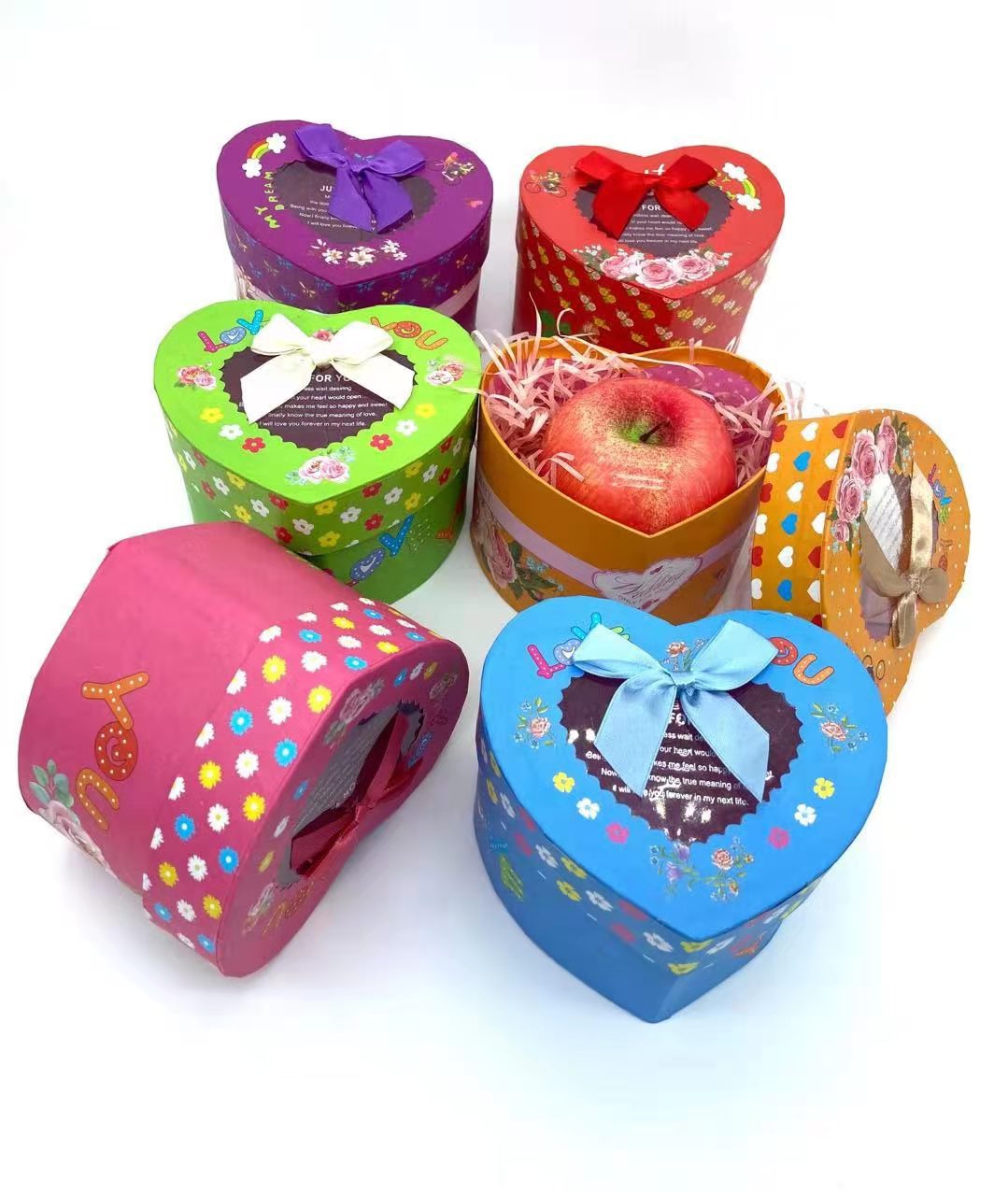 Hot Sale Heart-Shaped Christmas Eve Christmas Apple Box Creative Valentine's Day Birthday Peach Heart Gift Box in Stock Wholesale Hot Sale Heart-Shaped Christmas Eve Christmas Apple Box Creative Valentine's Day Birthday Peach Heart Gift Box in Stock Wholesale