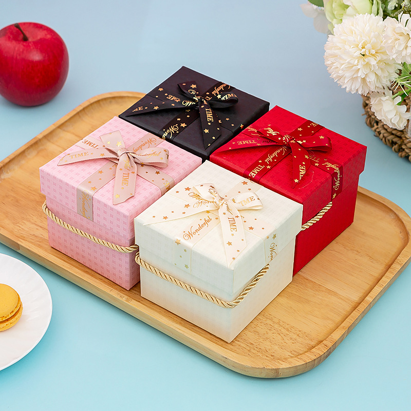 Spot Lid and Base Solid Box Apple Box Christmas Eve Gift Box Christmas Gift Box Customizable