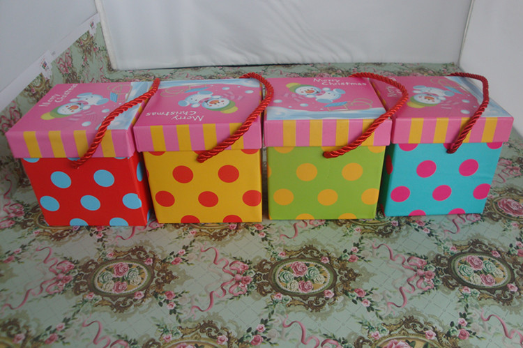 Apple box custom-made square gift box portable gift box artwork portable packaging Apple box custom-made square gift box portable gift box artwork portable packaging