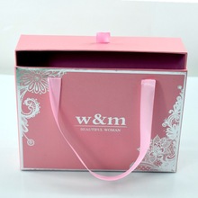 Manufacturer Christmas apple box wholesale professional custom portable apple gift box wholesale color style can be customized Manufacturer Christmas apple box wholesale professional custom portable apple gift box wholesale color style can be customized