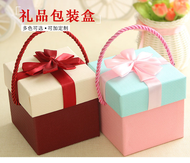 Christmas apple box wedding gift box with hand gift box European portable wedding candy box packaging wholesale Christmas apple box wedding gift box with hand gift box European portable wedding candy box packaging wholesale