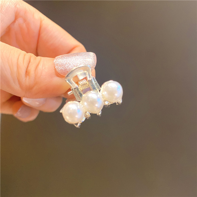 Metal Small Jaw Clip Fringe Hairpin Female Summer Back Head Broken Hair Card High Ponytail Fixed Gadget Shark Clip Hairware Metal Small Jaw Clip Fringe Hairpin Female Summer Back Head Broken Hair Card High Ponytail Fixed Gadget Shark Clip Hairware