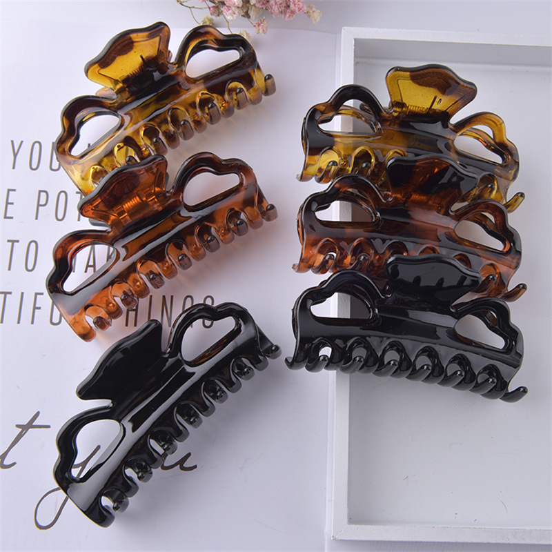 Clip headdress act the role of simple hairpin act the role of act the role of grab clip medium Korean disc-hair implement grace hair card spring and summer money