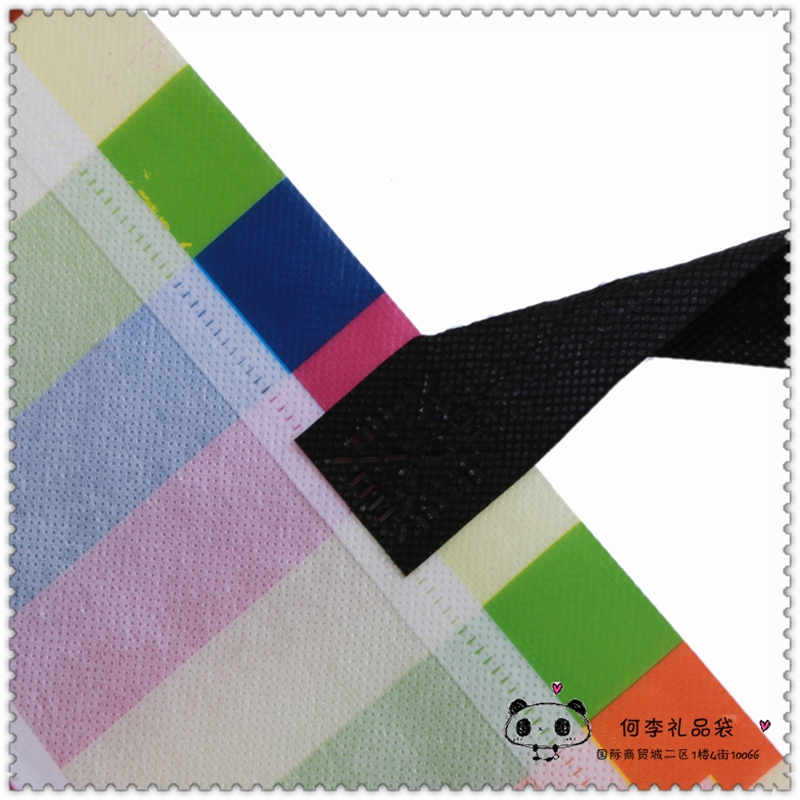 Nonwoven Fabric Bag Spot Custom Laminating Hand Bag Clothing Bags Environmental Shopping Bag