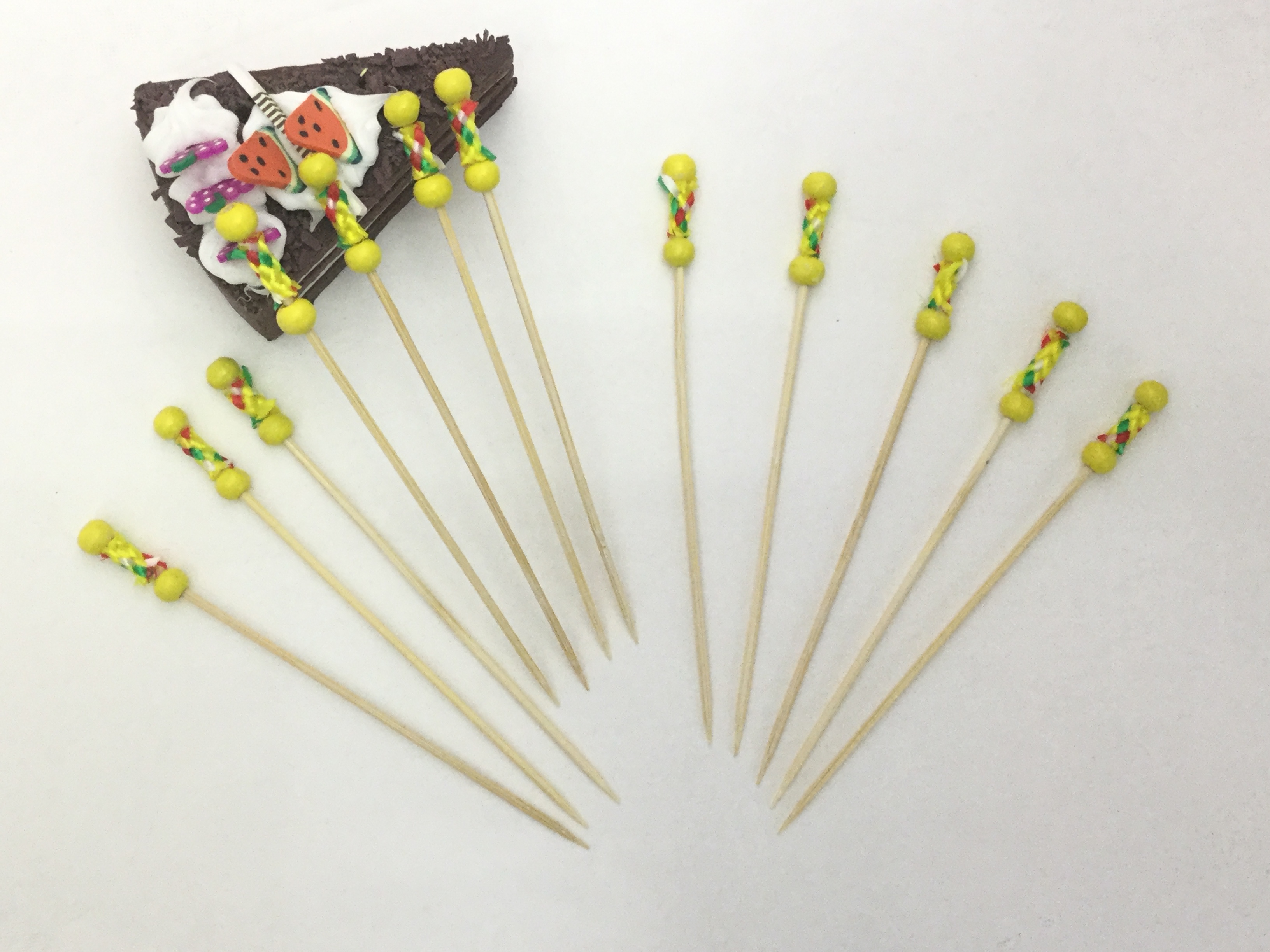 Wooden toothpick rope knot stick party plug-in cake fruit insert party supplies 12pcs Wooden toothpick rope knot stick party plug-in cake fruit insert party supplies 12pcs