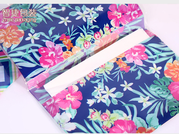 The Compound printing exquisite napkin bag paper bag paper bag packaging products wholesale.