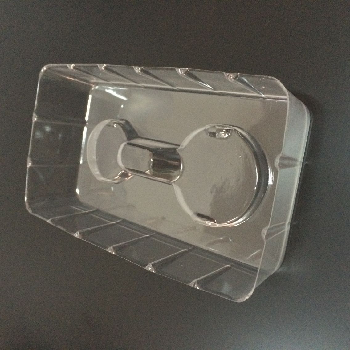 Metal key chain packaging box creative key chain blister packaging box lining blister shell