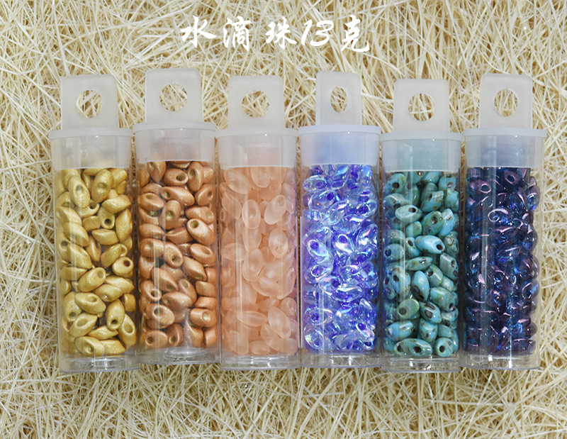 Import rice beads transparent plastic tube with hook packaging box loose bead accessories manufacturers wholesale