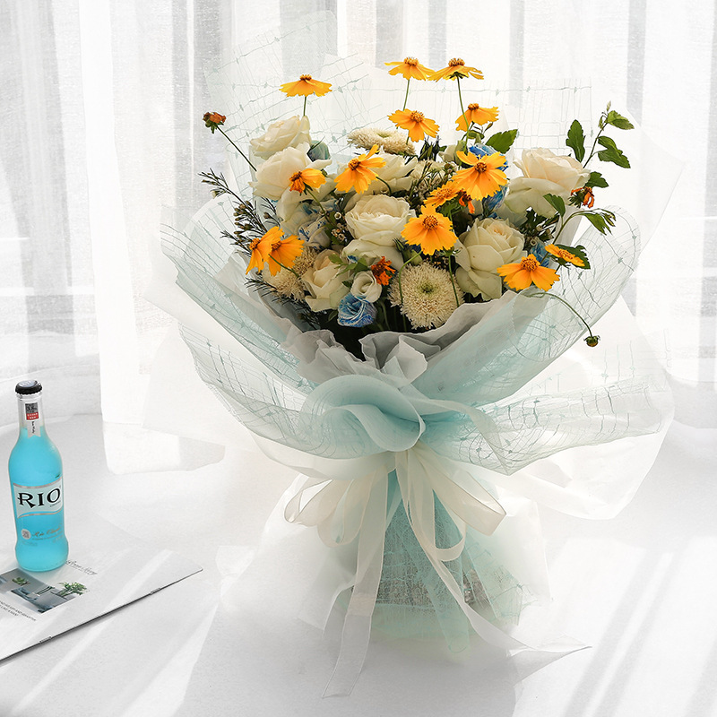 Qixi New Korean Heart Yarn Rose Bouquet Flower Gauze Wrapping Paper Creative Mesh Flower Packaging Material