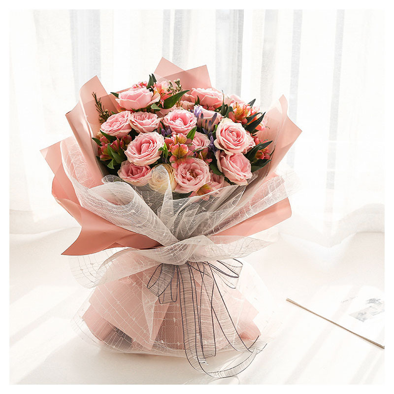 Qixi New Korean Heart Yarn Rose Bouquet Flower Gauze Wrapping Paper Creative Mesh Flower Packaging Material