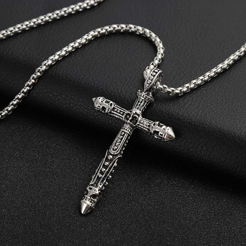 Hip hop jewelry necklace Japanese and Korean personality vintage men's necklace accessories hip-hop hang tag accessories a generation hair