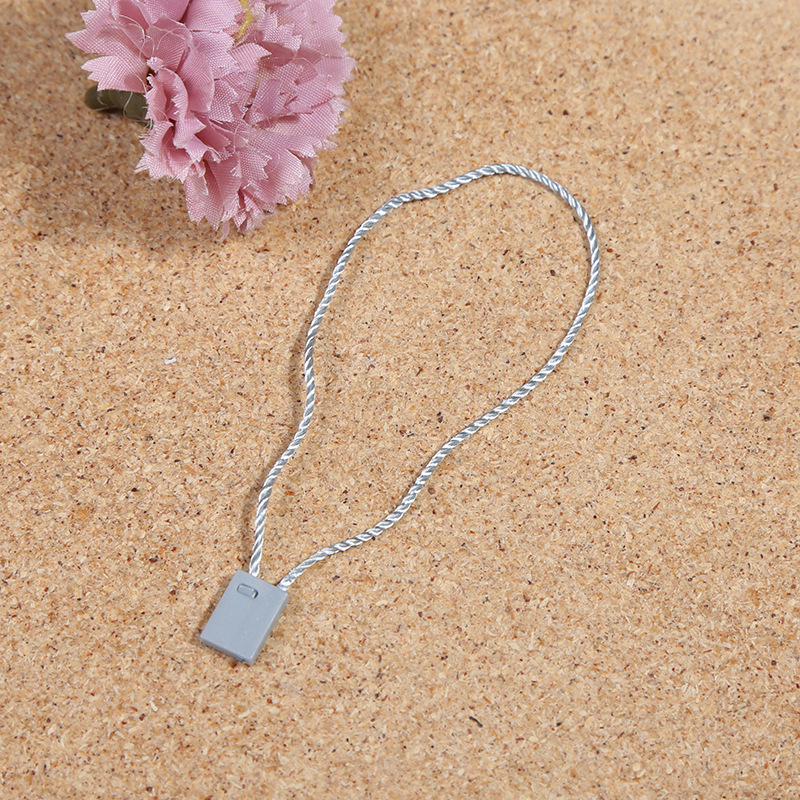 Creative Best-Seller Clothing Tag Hang Rope Square Head Plastic Universal Charm Bracelet Pin Clasp Yiwu Factory Wholesale Customization