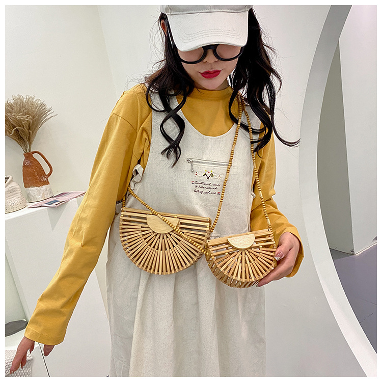 Internet Celebrity Woven Bag Female 2021 New Summer Little Fresh Girl Versatile Special-Interest Design Hollow out Beach Bag Tide