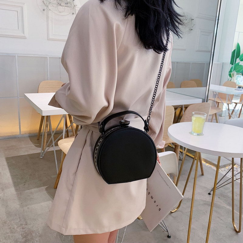 Bag Women&#039;s Bag New 2021 New Korean Style Chain Crossbody All-Matching Korean Shoulder Fashion Retro Rivet Small round Bag