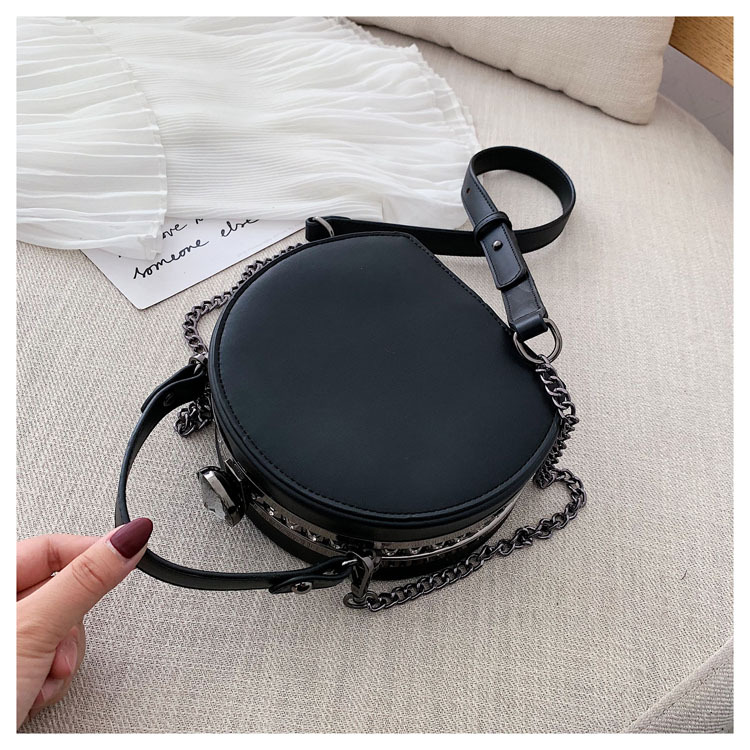 Bag Women's Bag New 2021 New Korean Style Chain Crossbody All-Matching Korean Shoulder Fashion Retro Rivet Small round Bag