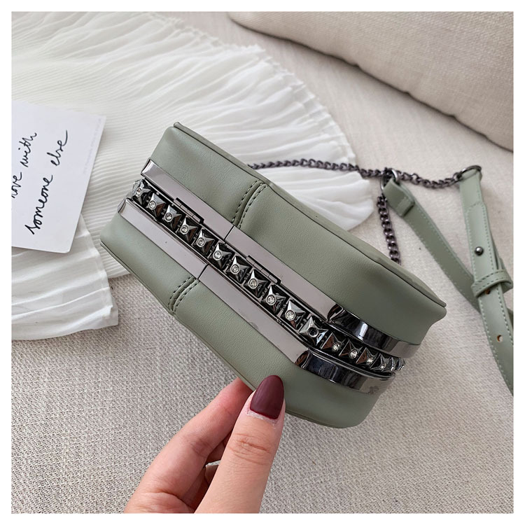 Bag Women's Bag New 2021 New Korean Style Chain Crossbody All-Matching Korean Shoulder Fashion Retro Rivet Small round Bag