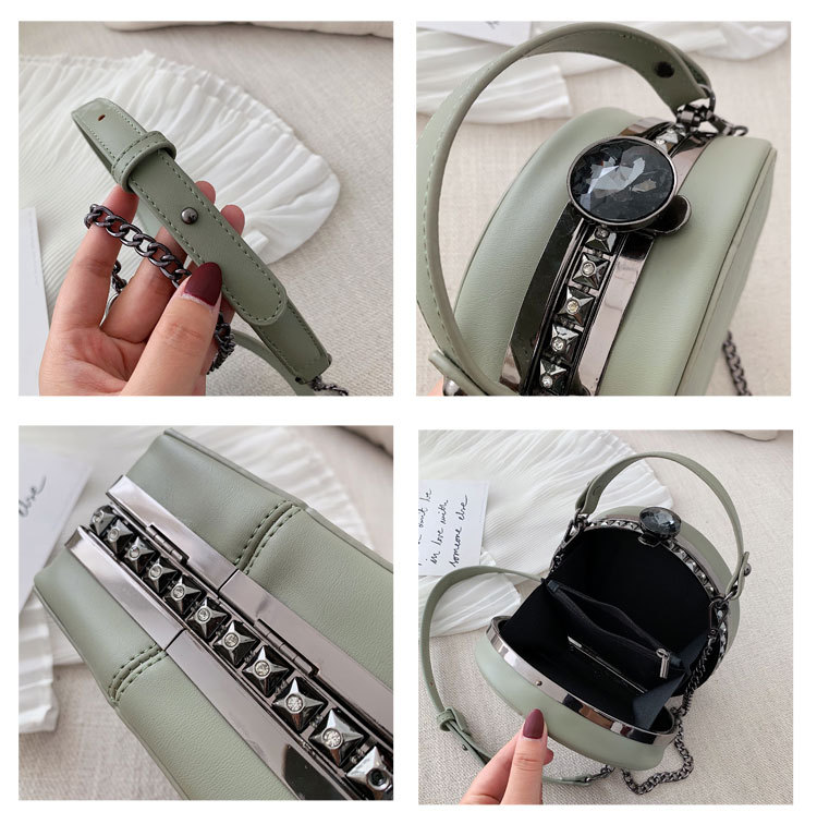 Bag Women's Bag New 2021 New Korean Style Chain Crossbody All-Matching Korean Shoulder Fashion Retro Rivet Small round Bag