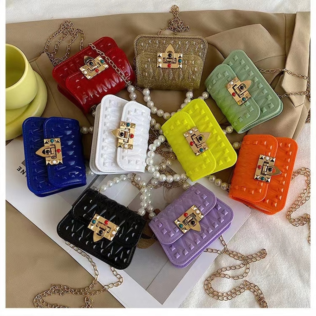 2021 Spring and Summer Hot-Selling Casual One-Shoulder Crossbody Portable Mini Small Chain Rivet Mobile Phone Bag Gel Bag