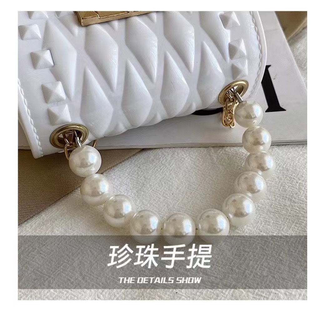 2021 Spring and Summer Hot-Selling Casual One-Shoulder Crossbody Portable Mini Small Chain Rivet Mobile Phone Bag Gel Bag