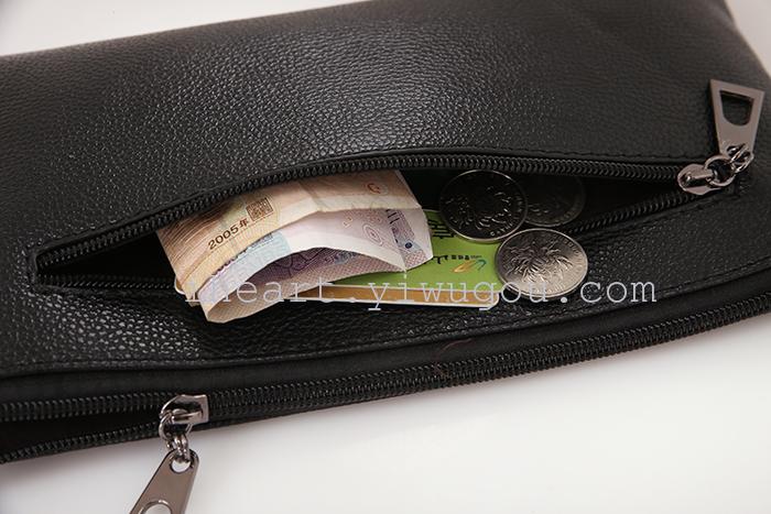 V six M word edge rivet bag