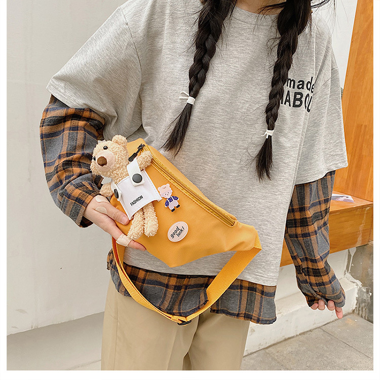 Cute Bear Simple Canvas Bag Girl Ins Lightweight Crossbody Bag 2021 New Japanese Style Student Sports Chest Bag Cute Bear Simple Canvas Bag Girl Ins Lightweight Crossbody Bag 2021 New Japanese Style Student Sports Chest Bag