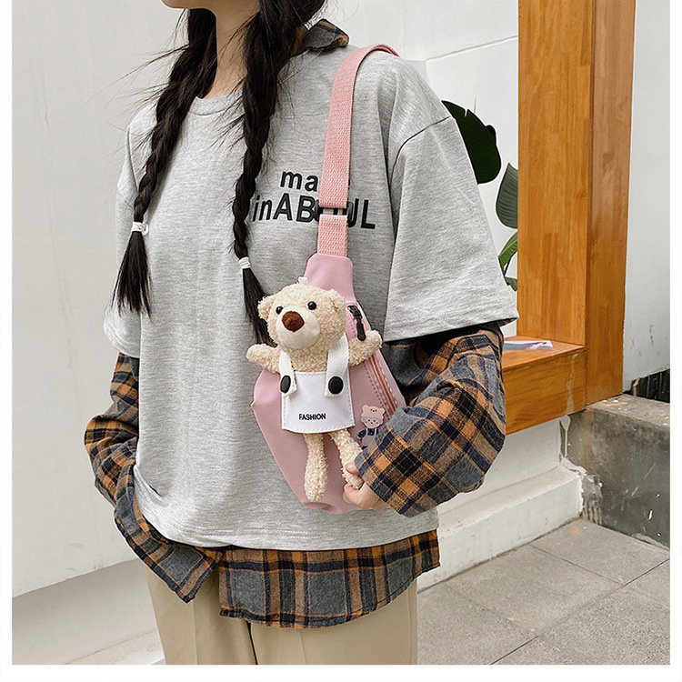 Cute Bear Simple Canvas Bag Girl Ins Lightweight Crossbody Bag 2021 New Japanese Style Student Sports Chest Bag Cute Bear Simple Canvas Bag Girl Ins Lightweight Crossbody Bag 2021 New Japanese Style Student Sports Chest Bag