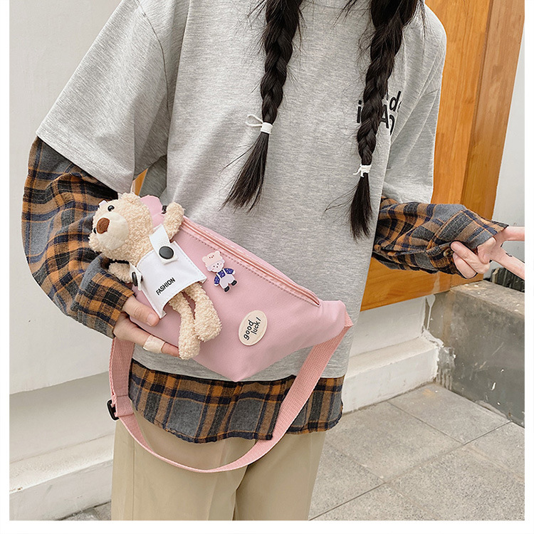 Cute Bear Simple Canvas Bag Girl Ins Lightweight Crossbody Bag 2021 New Japanese Style Student Sports Chest Bag Cute Bear Simple Canvas Bag Girl Ins Lightweight Crossbody Bag 2021 New Japanese Style Student Sports Chest Bag