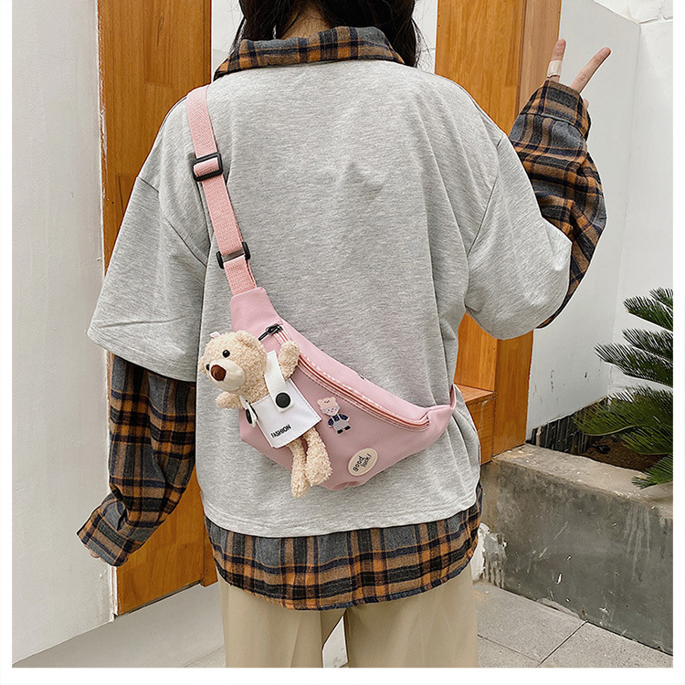 Cute Bear Simple Canvas Bag Girl Ins Lightweight Crossbody Bag 2021 New Japanese Style Student Sports Chest Bag Cute Bear Simple Canvas Bag Girl Ins Lightweight Crossbody Bag 2021 New Japanese Style Student Sports Chest Bag