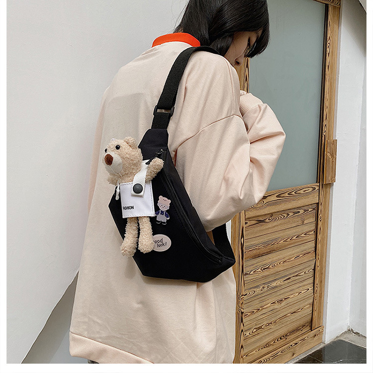 Cute Bear Simple Canvas Bag Girl Ins Lightweight Crossbody Bag 2021 New Japanese Style Student Sports Chest Bag Cute Bear Simple Canvas Bag Girl Ins Lightweight Crossbody Bag 2021 New Japanese Style Student Sports Chest Bag