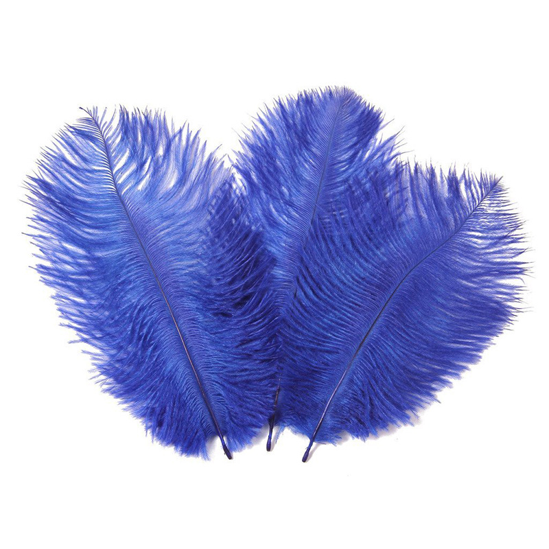 The wedding table flower decoration in The window of Natural Ostrich Feather Hotel in South Africa can be dyed Ostrich hair wholesale 15-20cm