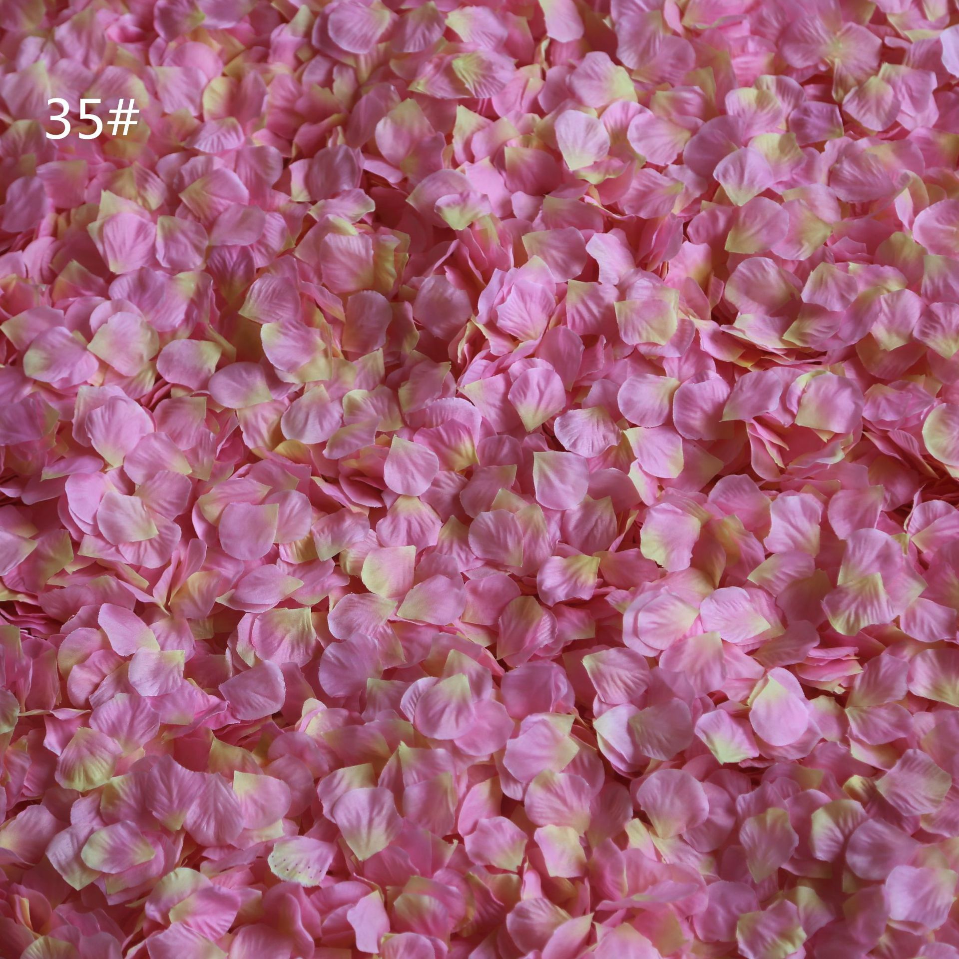 Room Layout Hand Throwing Flower Stage Sprinkling Flowers Petal Rain Small Broken Petals 300 Pieces Wedding Petal Room Layout Hand Throwing Flower Stage Sprinkling Flowers Petal Rain Small Broken Petals 300 Pieces Wedding Petal