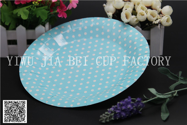 The Round paper plates, such as birthday parties, parties, weddings, etc The Round paper plates, such as birthday parties, parties, weddings, etc