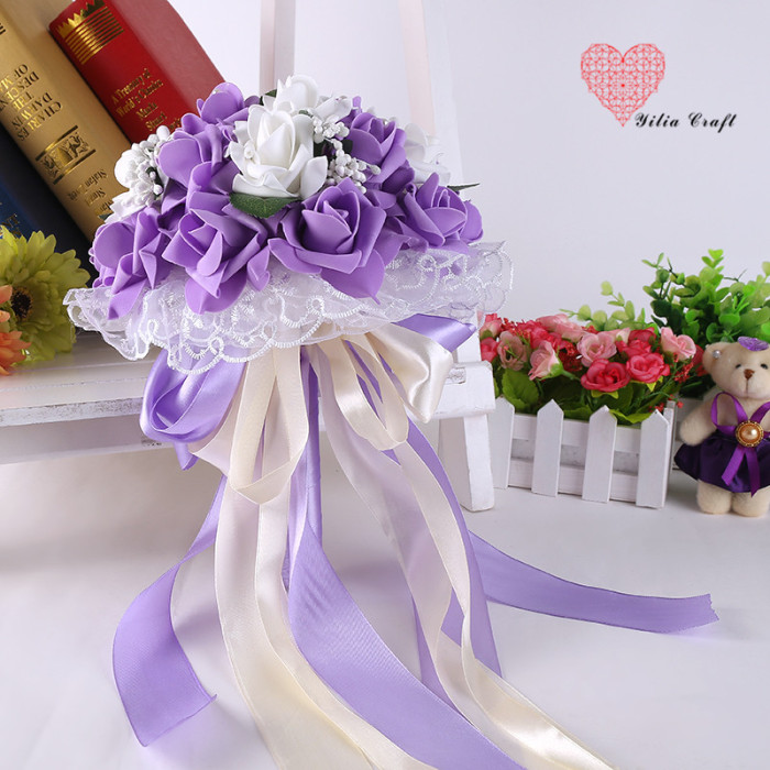 Artificial foam artificial flower bridal bouquet simulation double - colored rose Korean style. Artificial foam artificial flower bridal bouquet simulation double - colored rose Korean style.