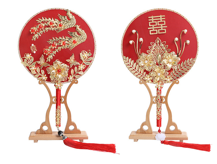 Finished Gift Box Ancient Style Bride Circular Fan Chinese Classical Wedding Xiuhe Clothing Bridal Bouquet Fan Photography Props Finished Gift Box Ancient Style Bride Circular Fan Chinese Classical Wedding Xiuhe Clothing Bridal Bouquet Fan Photography Props