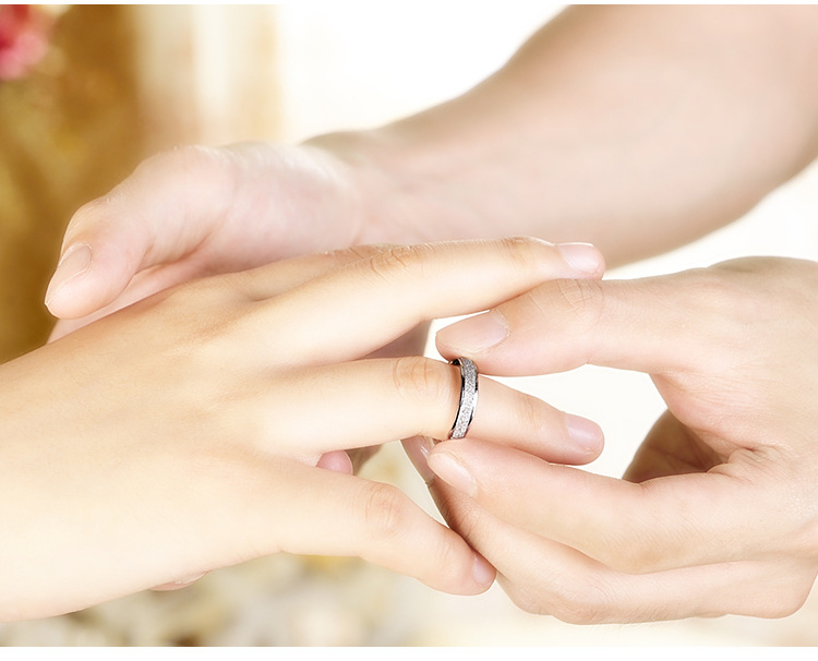 S925 Sterling Silver Frosted Men and Women Couple Couple Rings Little Finger Ring Engagement Ring Silver Accessories S925 Sterling Silver Frosted Men and Women Couple Couple Rings Little Finger Ring Engagement Ring Silver Accessories