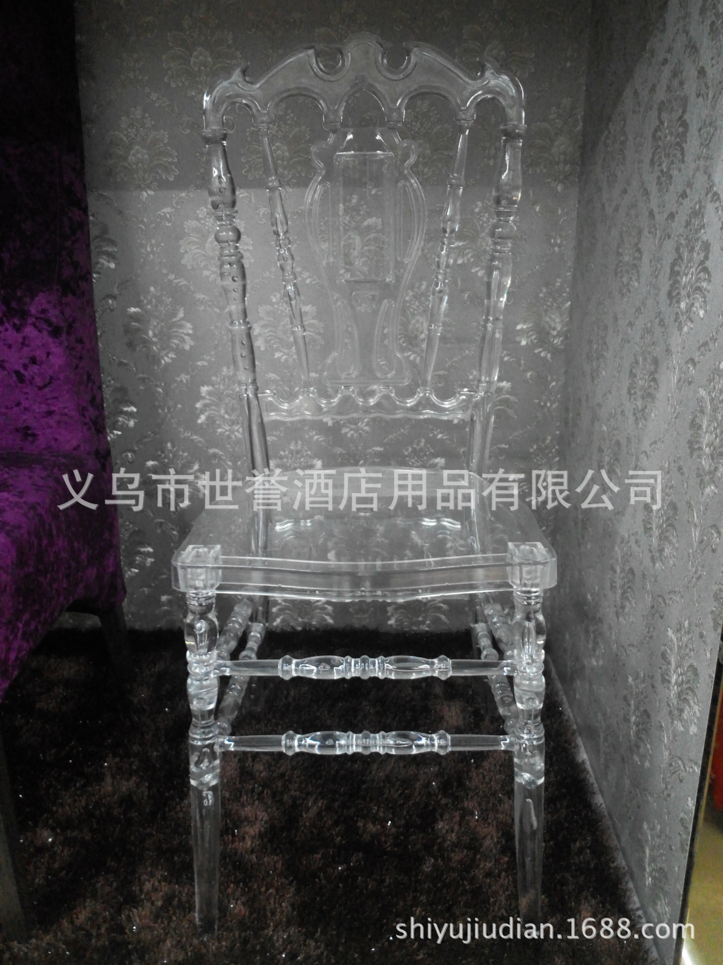 Foreign trade acrylic transparent bamboo chair crystal chair American village hotel outdoor wedding chair Foreign trade acrylic transparent bamboo chair crystal chair American village hotel outdoor wedding chair