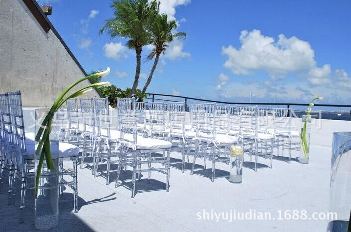 Foreign trade acrylic transparent bamboo chair crystal chair American village hotel outdoor wedding chair Foreign trade acrylic transparent bamboo chair crystal chair American village hotel outdoor wedding chair