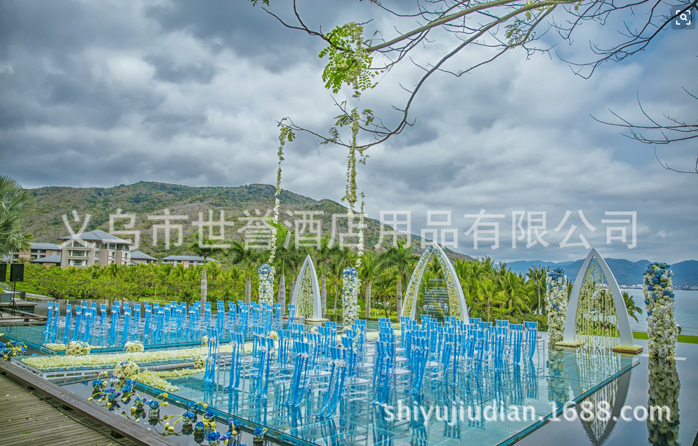 Foreign trade acrylic transparent bamboo chair crystal chair American village hotel outdoor wedding chair Foreign trade acrylic transparent bamboo chair crystal chair American village hotel outdoor wedding chair