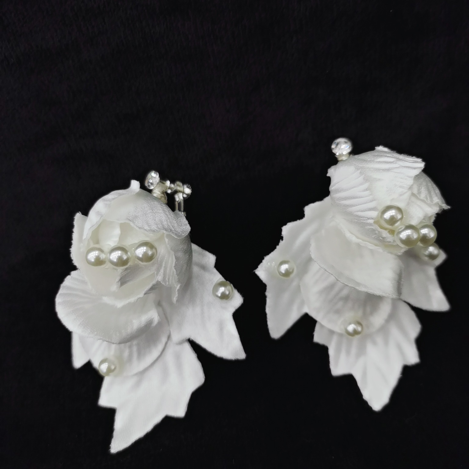 Wedding Veil  Bridal Veil Three-Dimensional Modeling Fairy Beautiful Three-Piece Wedding Accessories Wholesale