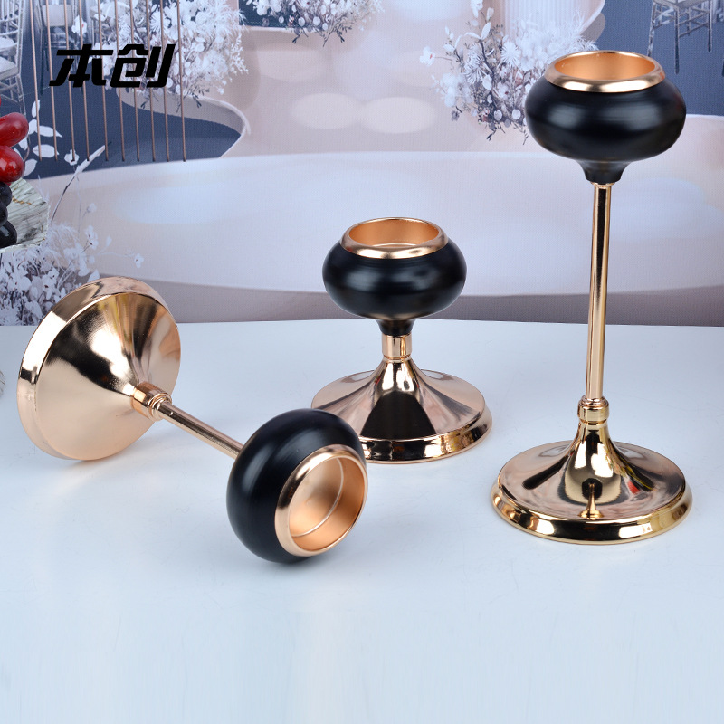 Candlelight Dinner European Metal Candlestick Romantic Home Nordic Style Candle Holder Christmas Ornament Glow Candle