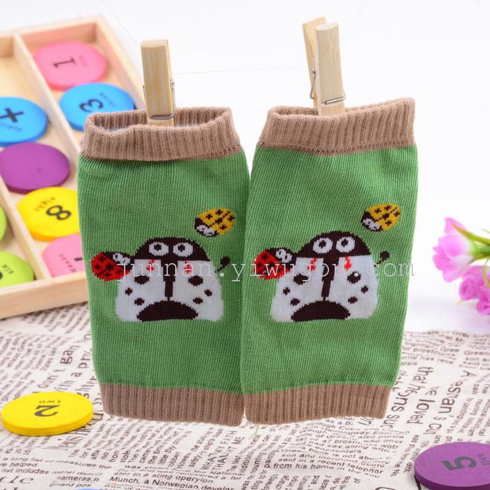The new children's socks kneecaps baby nursing cute cartoon pattern cuff The new children's socks kneecaps baby nursing cute cartoon pattern cuff