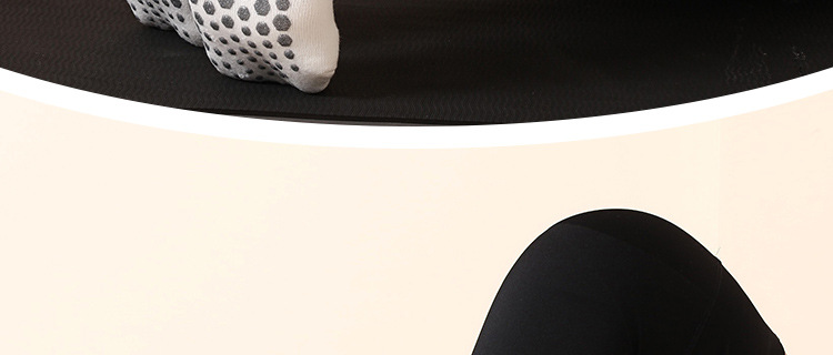 Wholesale Winter Long Non-Slip Yoga Socks Non-Slip Mid-Calf Women's Pilates Socks High Professional Thickened Warm Wholesale Winter Long Non-Slip Yoga Socks Non-Slip Mid-Calf Women's Pilates Socks High Professional Thickened Warm