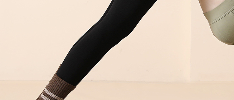 Wholesale Winter Long Non-Slip Yoga Socks Non-Slip Mid-Calf Women's Pilates Socks High Professional Thickened Warm Wholesale Winter Long Non-Slip Yoga Socks Non-Slip Mid-Calf Women's Pilates Socks High Professional Thickened Warm