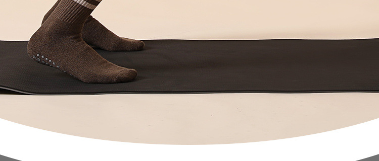 Wholesale Winter Long Non-Slip Yoga Socks Non-Slip Mid-Calf Women's Pilates Socks High Professional Thickened Warm Wholesale Winter Long Non-Slip Yoga Socks Non-Slip Mid-Calf Women's Pilates Socks High Professional Thickened Warm